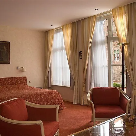 Duc De Bourgogne Hotel