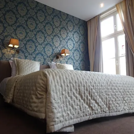 Duc De Bourgogne Hotel