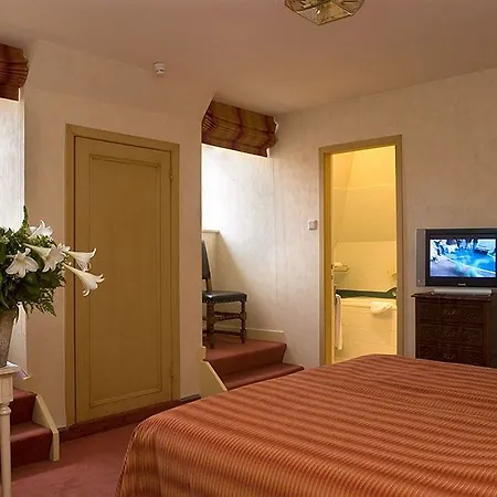 Hotel Duc De Bourgogne 3*